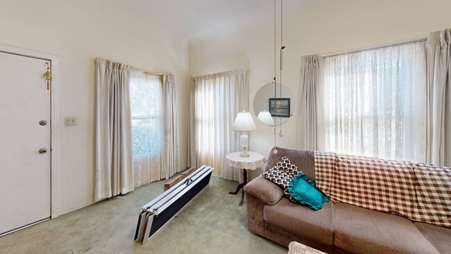 322 N Avenue 56, Los Angeles, CA 90042 - photo 2