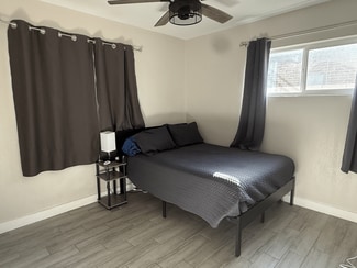 2040 E Monte Vista Rd Unit Room 3, Phoenix, AZ 85006