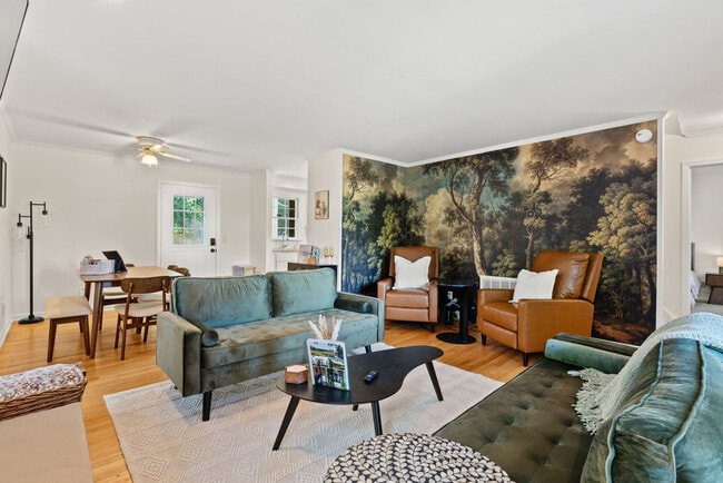 1516 Maple St unit ID1356269P, Columbia, SC 29205 - photo 3