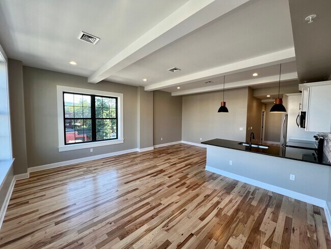 116 S Main St unit 308, Wilkes-Barre, PA 18701 - photo 5