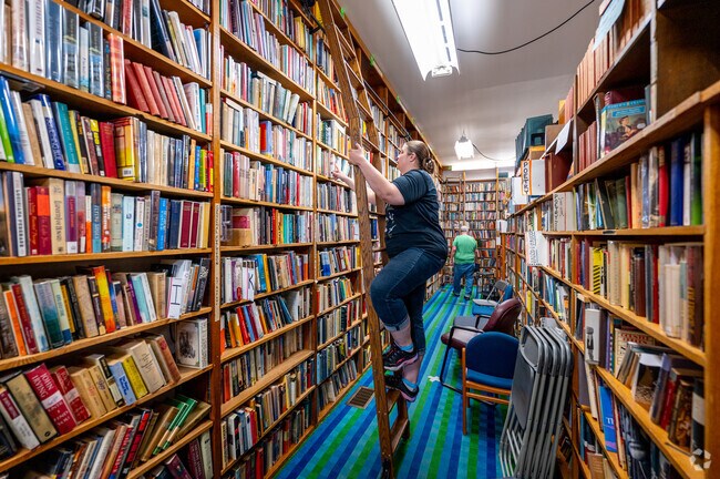 Hyde Brothers Booksellers have been selling books in the Bloomingdale neighborhood for decades.
