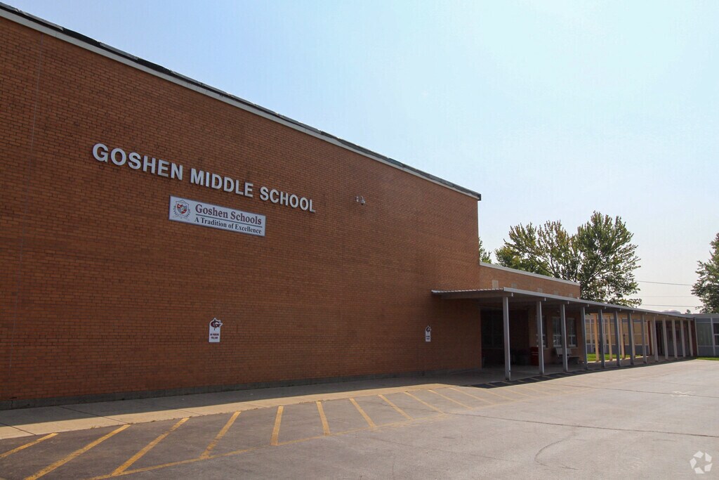 Goshen Middle School provides education in the neighborhood of 
Clermont County