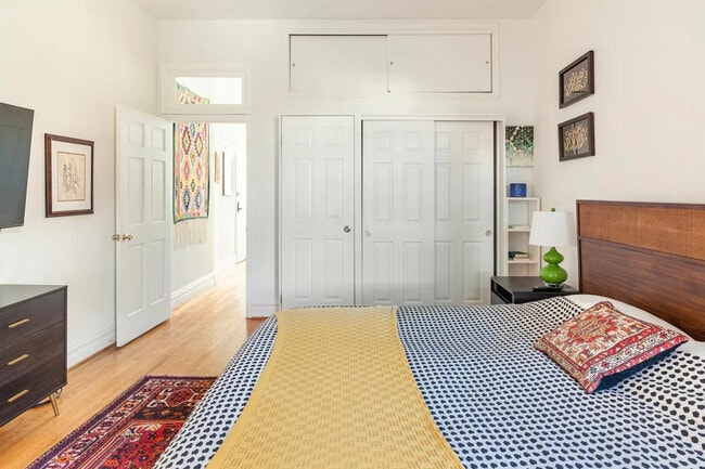 1709 New Hampshire Ave NW unit ID1353334P, Washington, DC 20009 - photo 7