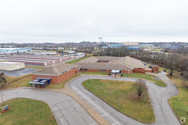 The student population of Brookside Elementary School is 514 and the school serves 1-5.