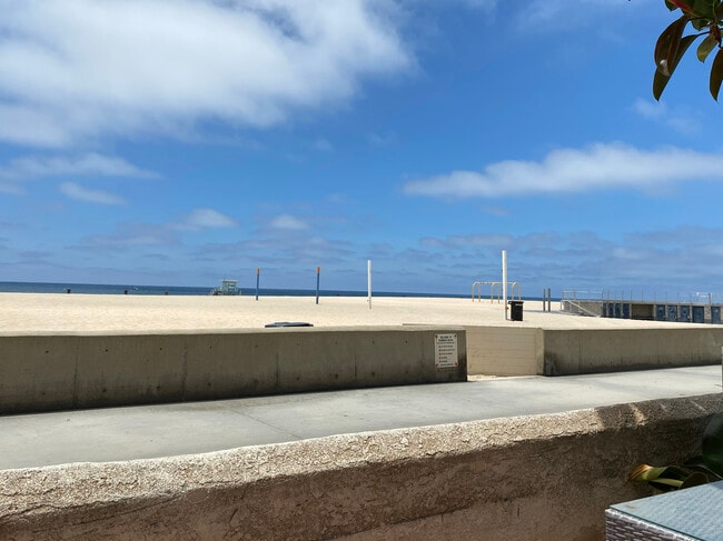 114 The Strand unit Suite 3, Hermosa Beach, CA 90254 - photo 4