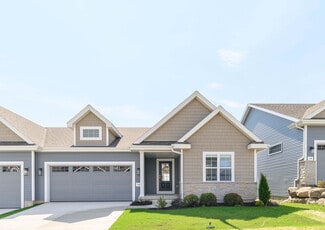 708 Cozy Farm Rd, Waunakee, WI 53597