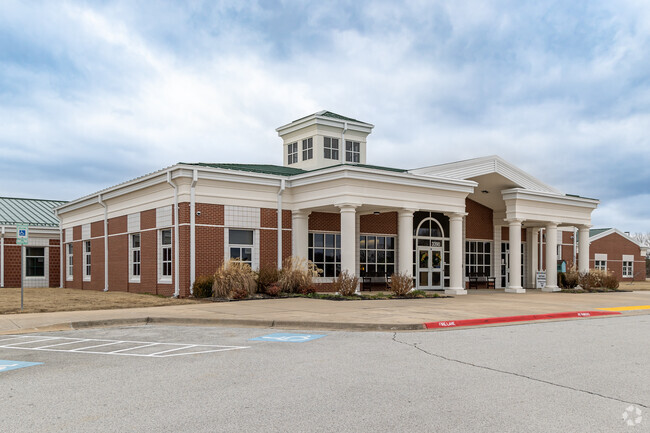 Turnbow Elementary School has a student-teacher ratio of 19 to 1.