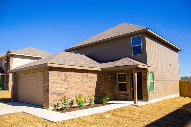 8510 Tesoro Hills, San Antonio, TX 78242 - photo 3