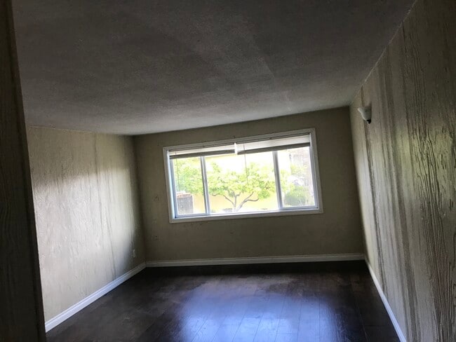 Large third bedroom