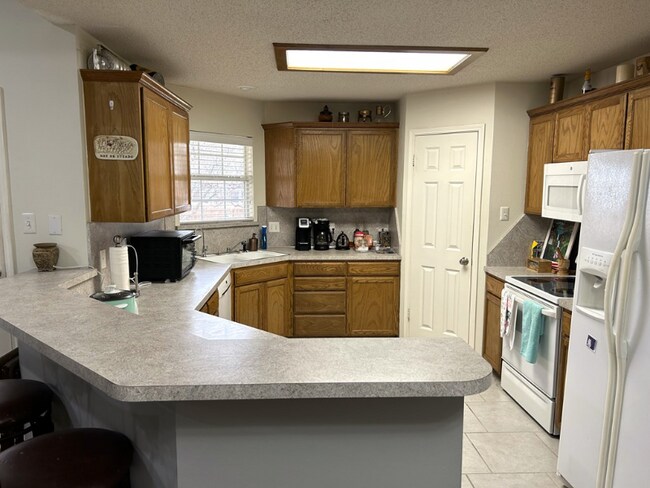 3570 Grandview Dr, San Angelo, TX 76904 - photo 5