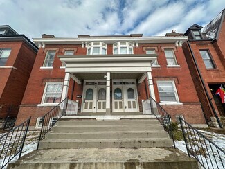 2747 Armand Place Unit 1F, Saint Louis, MO 63104