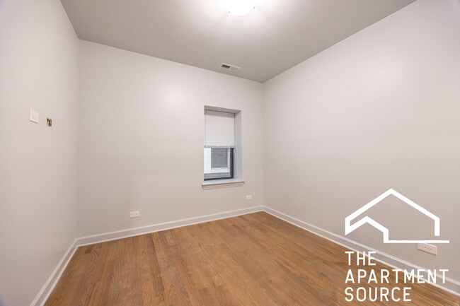 3708 N Sawyer Ave unit 1, Chicago, IL 60618 - photo 7