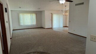 120 Copper Village Cir, Mankato, MN 56001