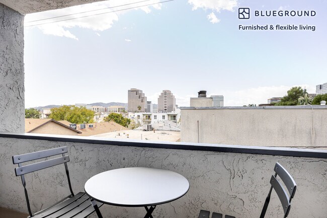 611 N Howard St unit FL3-ID1318, Glendale, CA 91206 - photo 4