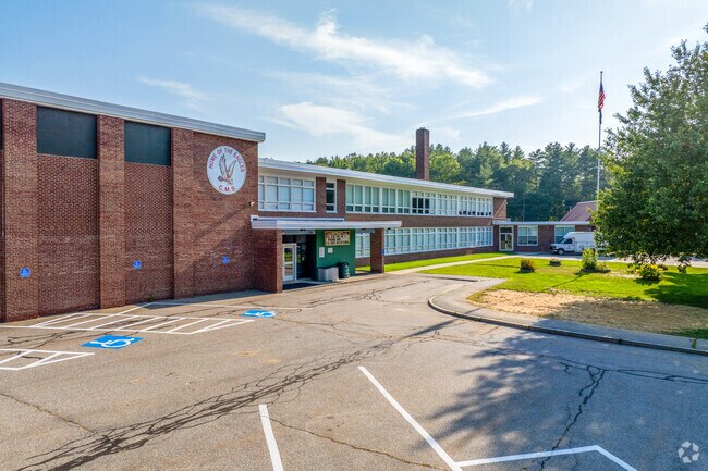 Claremont Middle School is a public middle school that serves students in grades 6-8.