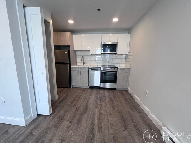 195 Park Dr, Boston, MA 02215 - photo 3