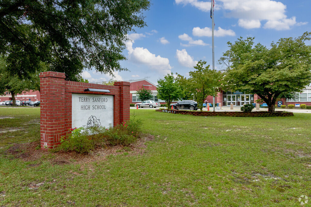 Terry Sanford High, Fayetteville NC Rankings & Reviews - Homes.com