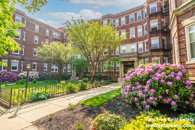 106 Queensberry St unit 9, Boston, MA 02215 - photo 7