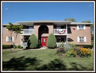 2185 Violet Cir Unit 1, Niagara Falls, NY 14304