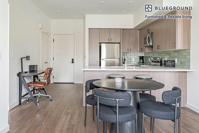 100 Callan Ave unit FL5-ID1932, San Leandro, CA 94577 - photo 6