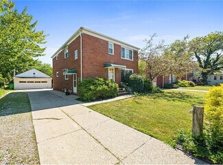 21372 Milan Dr, Euclid, OH 44119