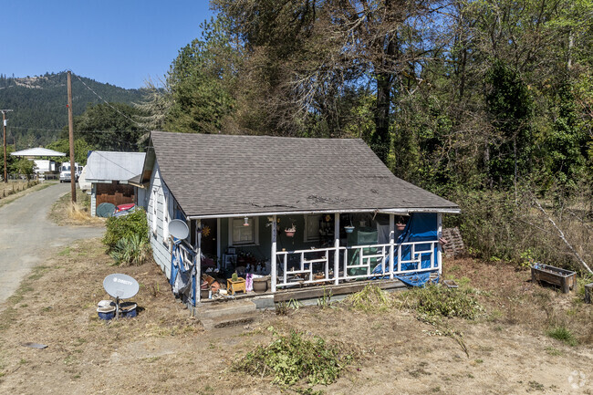Rural living at its best in Tenmile, OR, where farming, fishing, and horseback riding thrive.