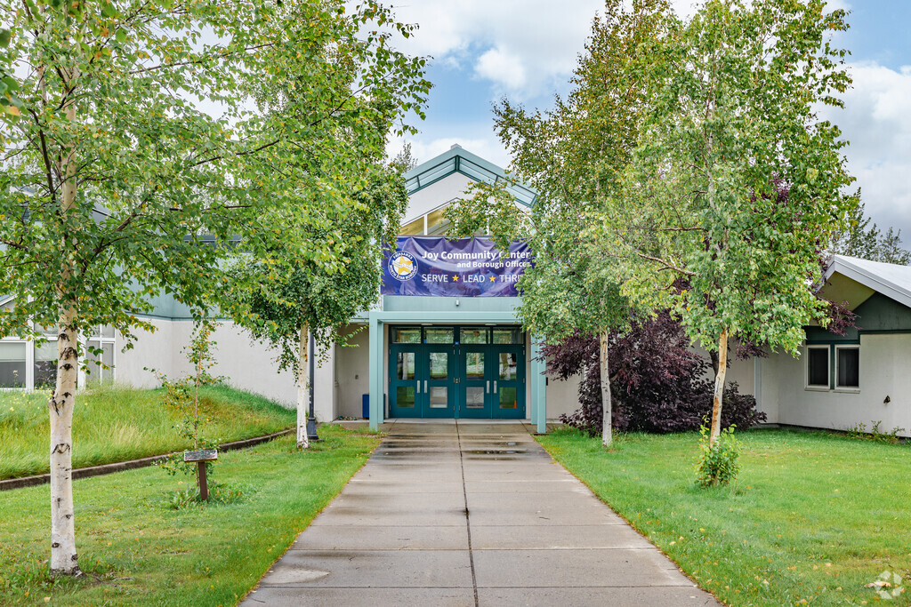 Students enjoy the atmosphere at Joy Elementary School in Fairbanks.