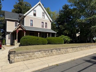 251 E 3rd St Unit 1, Moorestown, NJ 08057