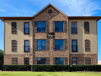 2105 Stella St, Denton, TX 76201