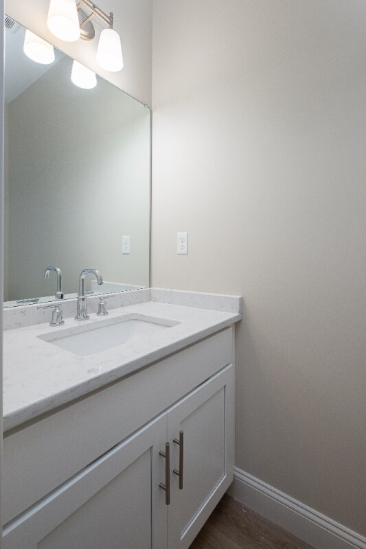 17 Edgewater Cir, Berlin, CT 06037 - photo 7