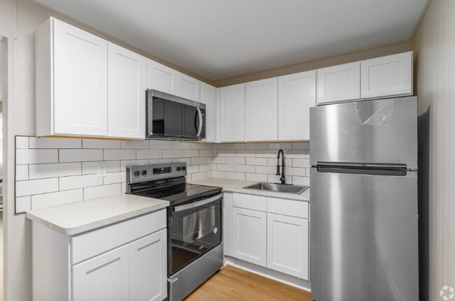 319 Columbia Ave unit 1BR, Stratford, NJ 08084 - photo 7