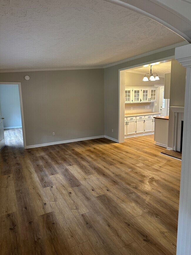 105 Cherokee Trail, Mount Holly, NC 28120 - photo 7