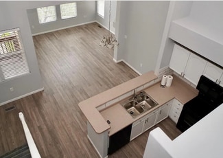 3912 S Carson St, Aurora, CO 80014