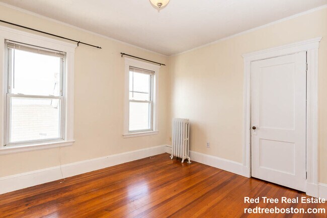 600 Broadway unit 1, Somerville, MA 02145 - photo 3