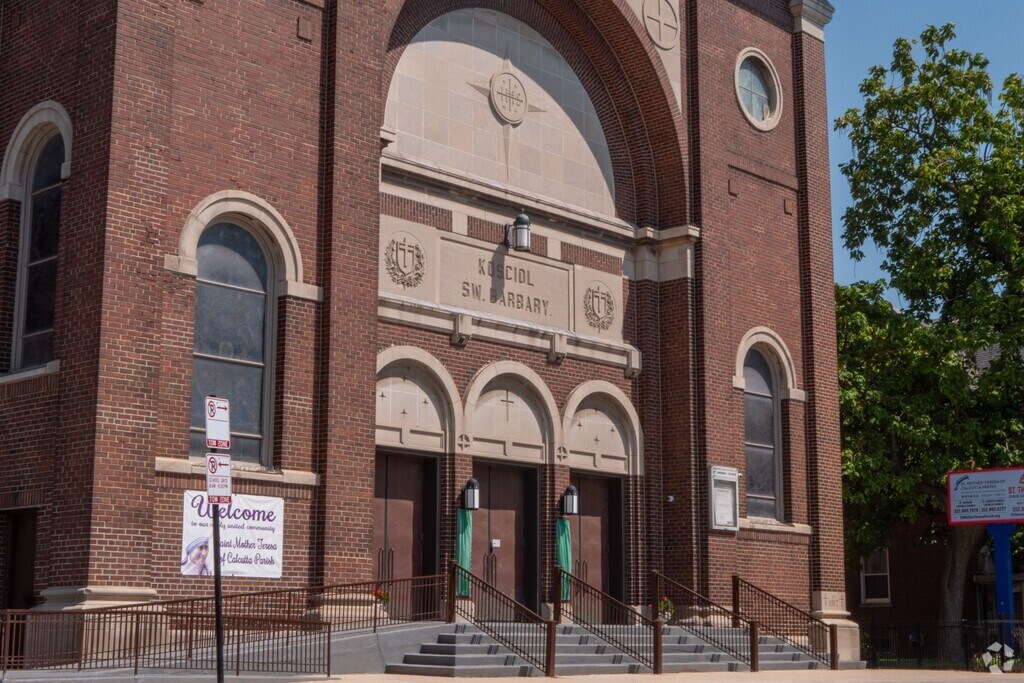 Welcome to St Barbara Elementary School in Bridgeport.