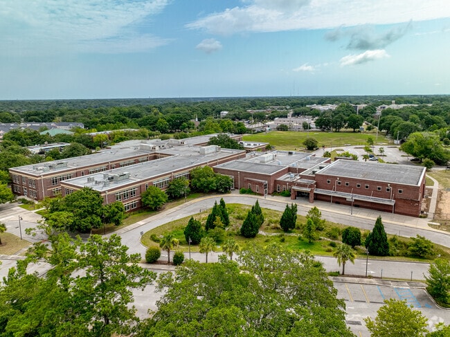 The Moultrie Middle School in Old Village, SC is the home of the Patriots.