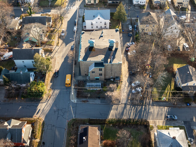 Empowering young learners at Oceantides in the heart of Providence.