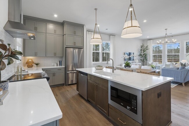 202 Pinecone Place, Alpharetta, GA 30022 - photo 3