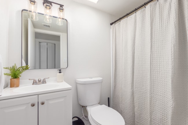 2222 W Morningside Dr, Phoenix, AZ 85023 - photo 2