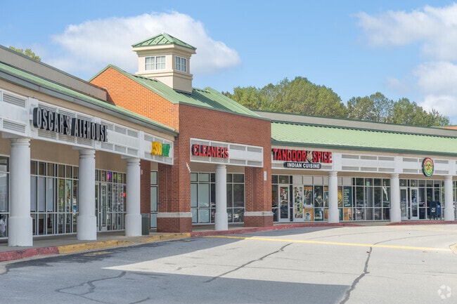 From tacos to beer, Waverly Woods Village Center satisfies every craving in Marriottsville.