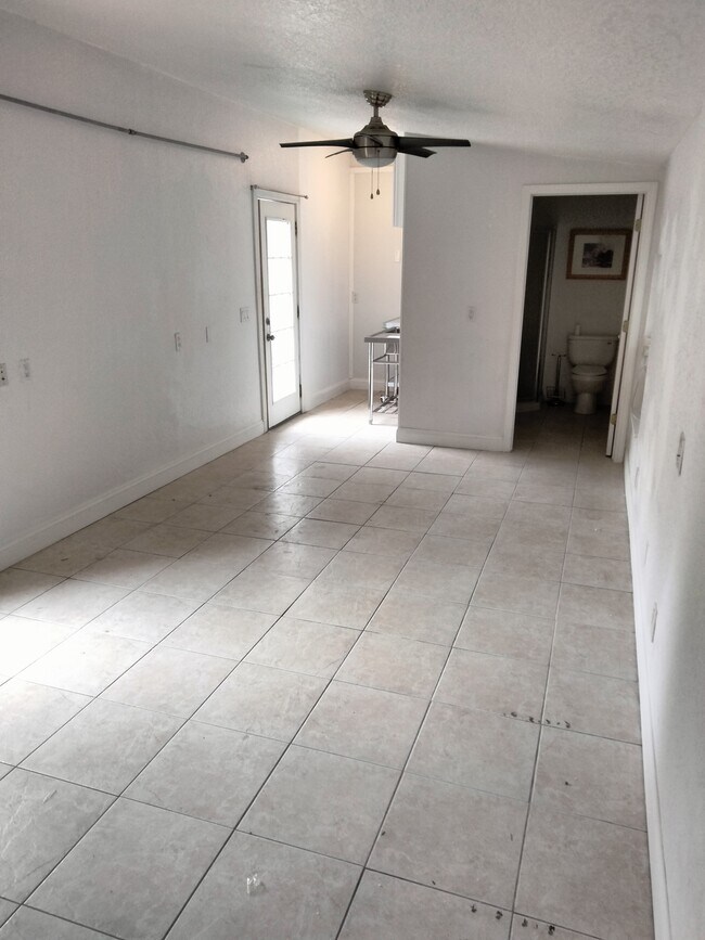 LIVING ROOM TO ENTRY