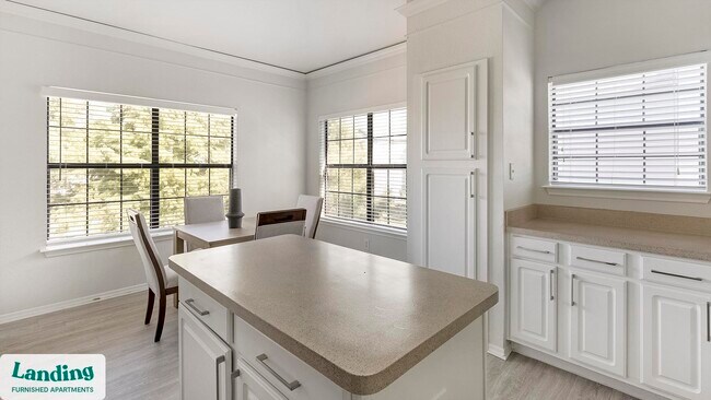 1601 W Arbrook Blvd unit 1038, Arlington, TX 76015 - photo 5