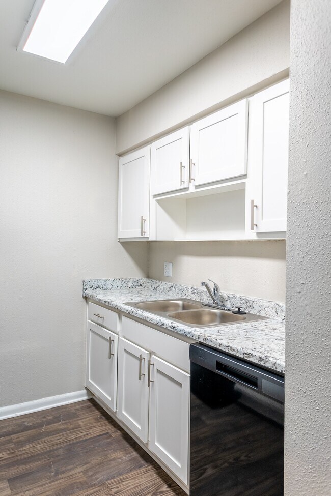 Homes for Rent Near Sam Rayburn High School