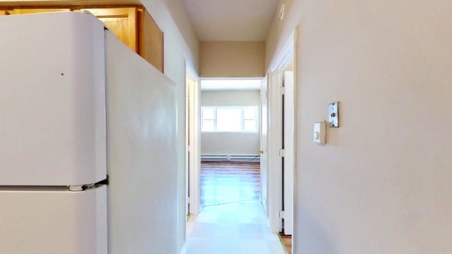 319 S 5th Ave unit 1, Kankakee, IL 60901 - photo 4