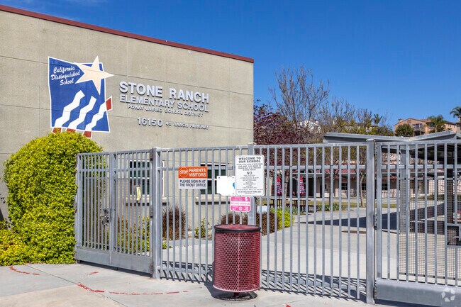 Stone Ranch Elementary School Entrance