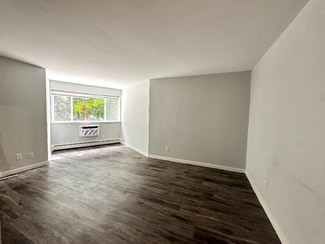 2545 N Cramer St Unit 108, Milwaukee, WI 53211