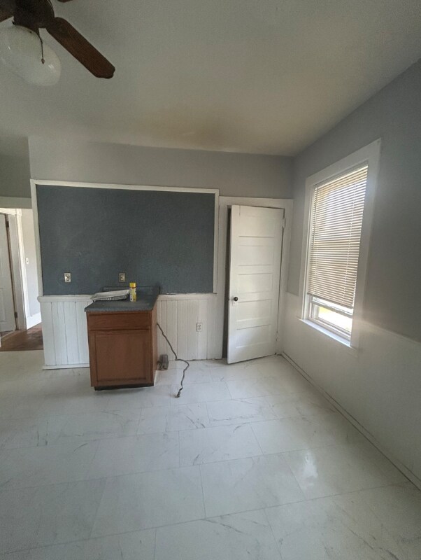 92 Elliot St unit 92 Elliot st Unit 3, Brockton, MA 02302 - photo 2