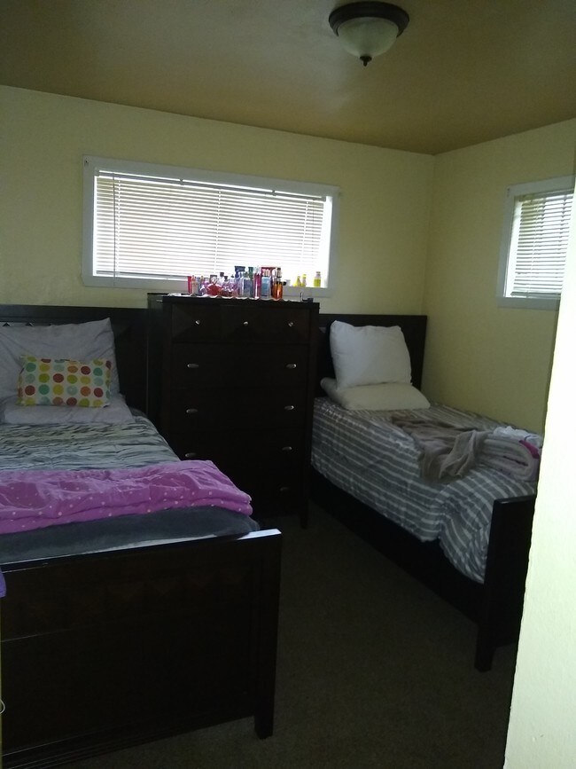 7742 Mclean St unit B, Houston, TX 77051 - photo 6