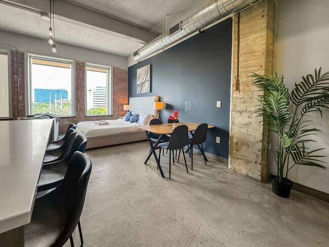 555 Evergreen St unit ID1294681P, Dallas, TX 75201 - photo 7