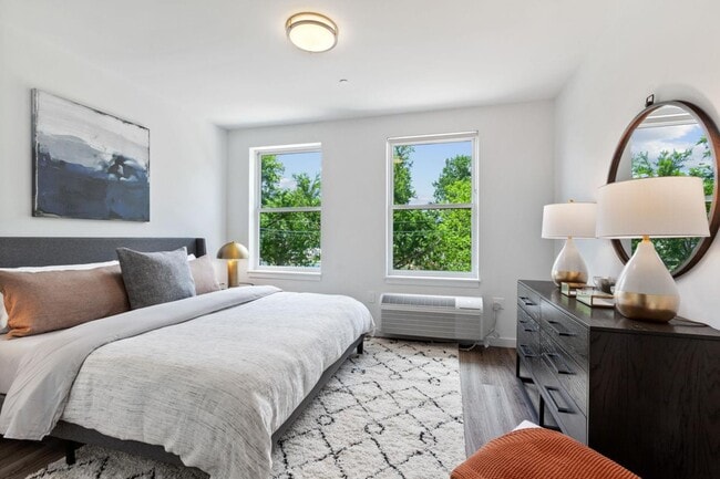 The Park at Woodbridge Station, Woodbridge, NJ 07095 - photo 5